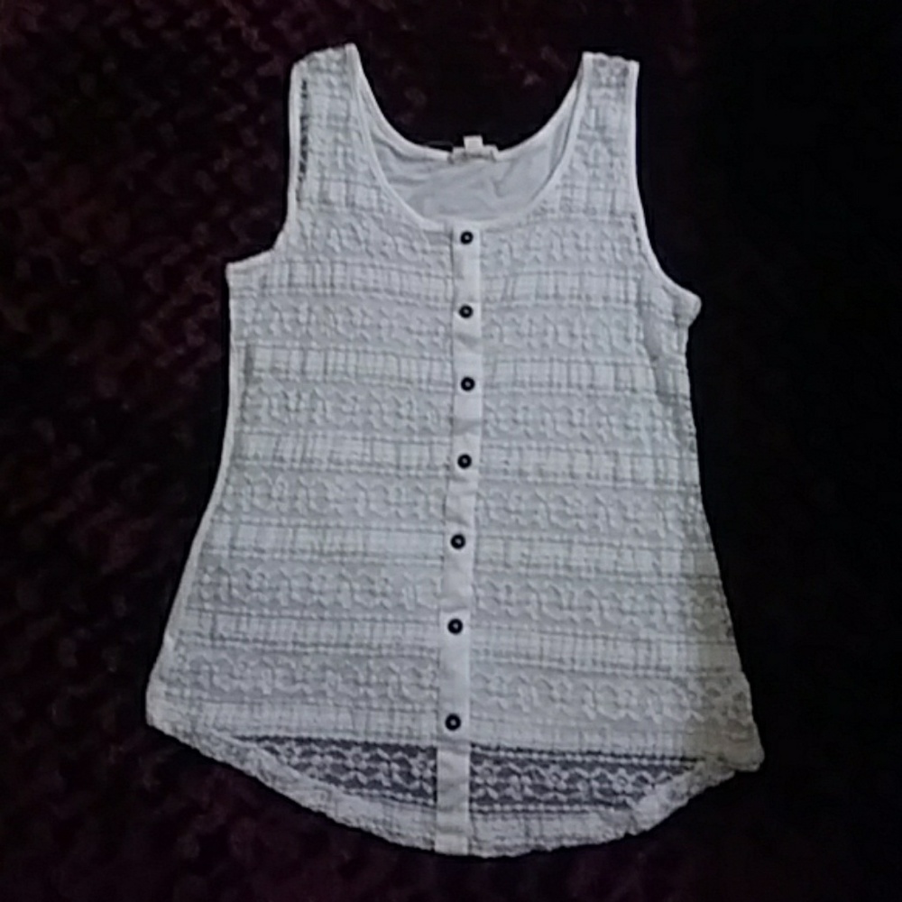 Zenana Outfitters lace top